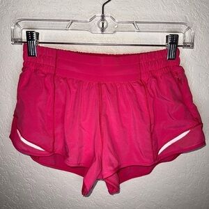 COPY - Lululemon Hotty Hots 2.5 Pomegranate Size 12 Never Worn